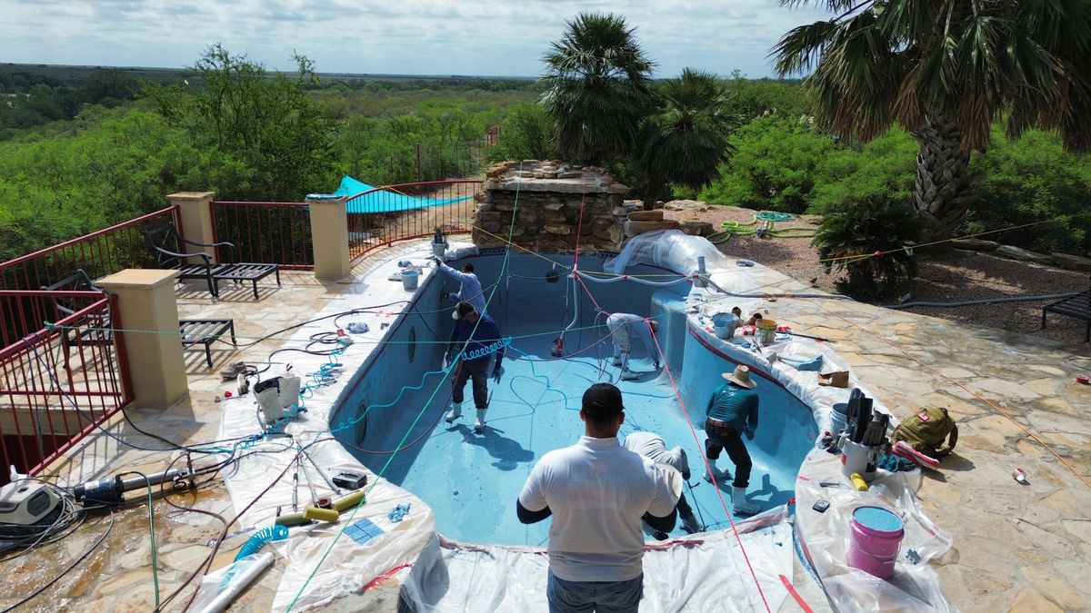 Pool Repairs and Remodels for Pool Queen Services in Del Rio, TX