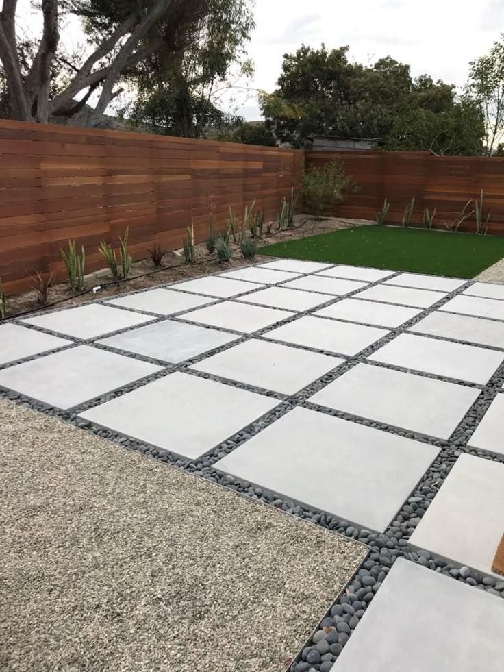 Pavers and Concrete for DLux Outdoor Creations in Orange County, CA