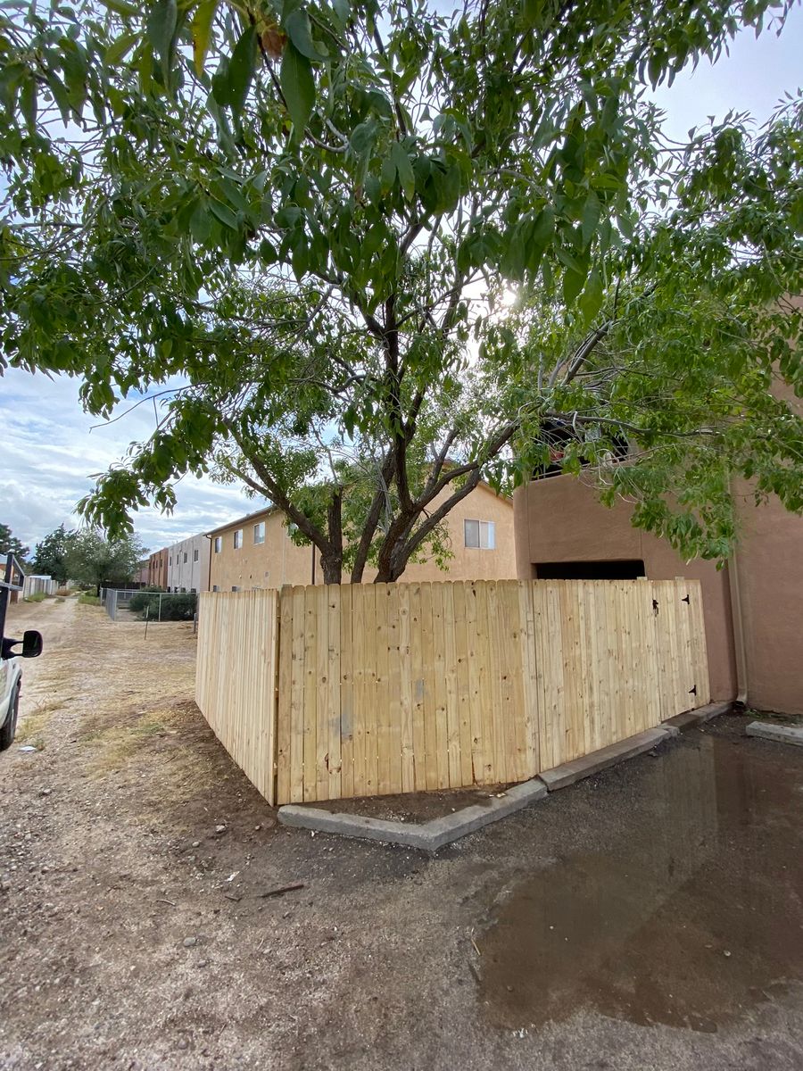 Fencing for MPB Construction LLC in Albuquerque, NM