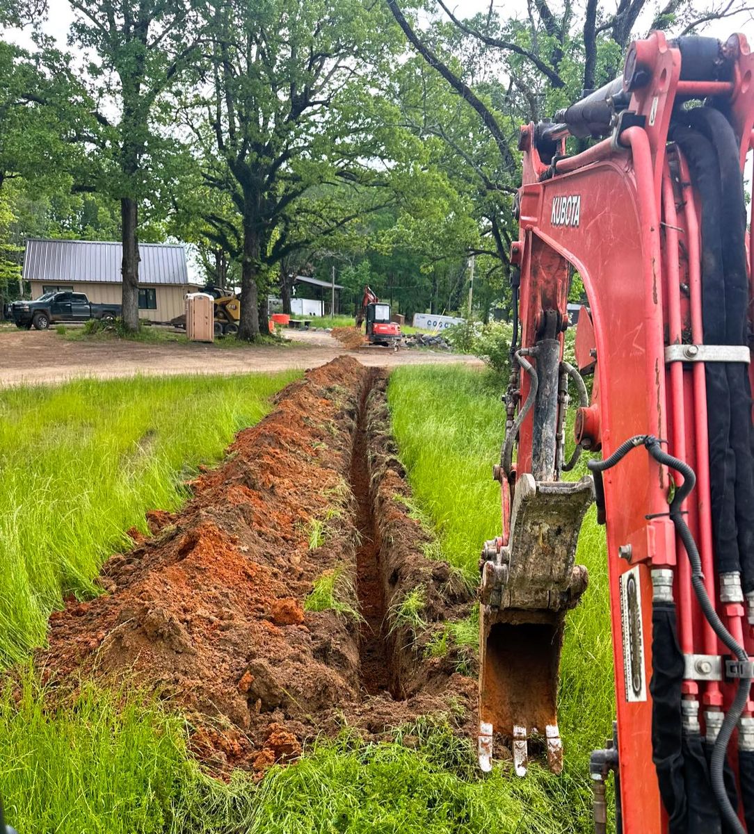 Commercial/ residential utilities for JUSTIN JACQUES LLC DBA DOUBLE J EXCAVATION in Nashville, AR