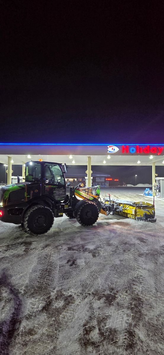 Snow Removal for Northern Ridge Landscape - Dock & Lift Service in McGregor, MN