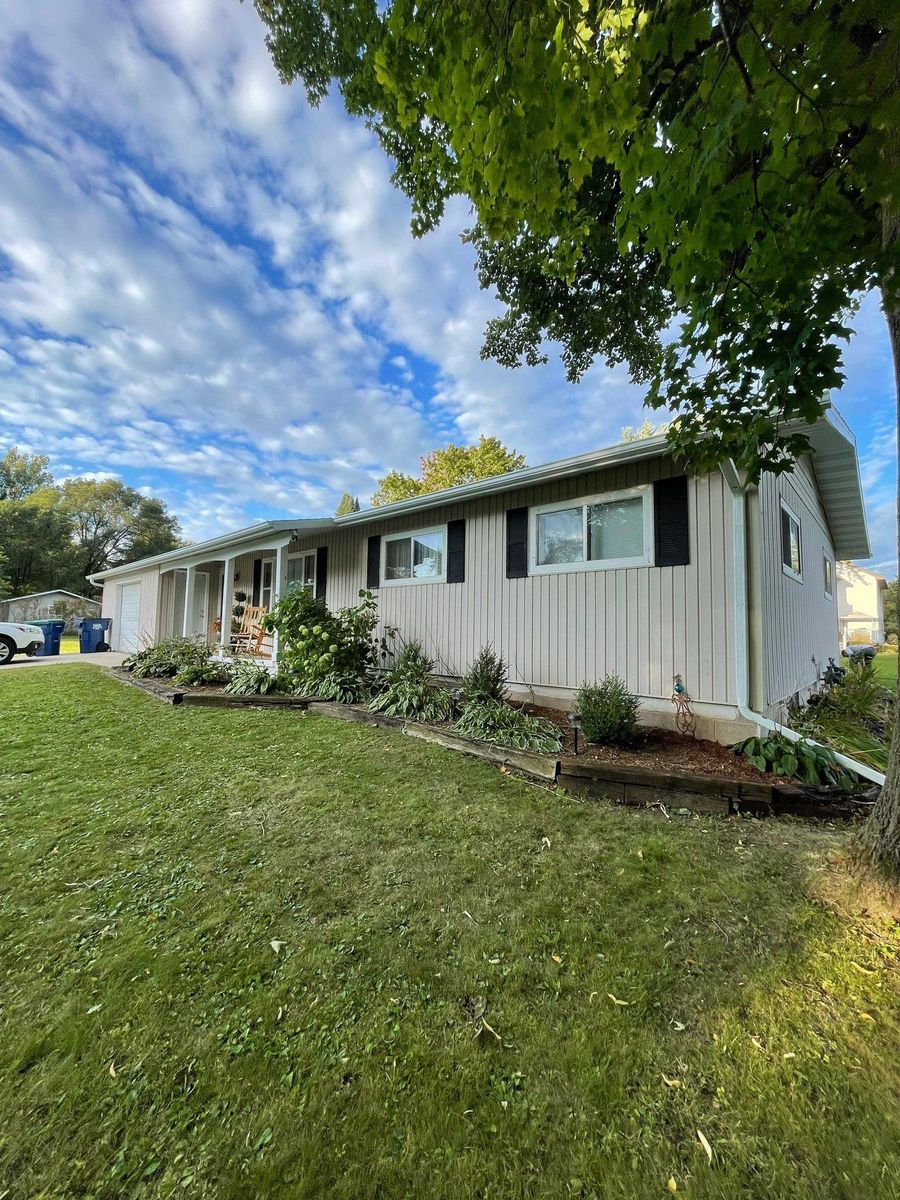Siding for Davis Enterprises in Tomahawk, WI