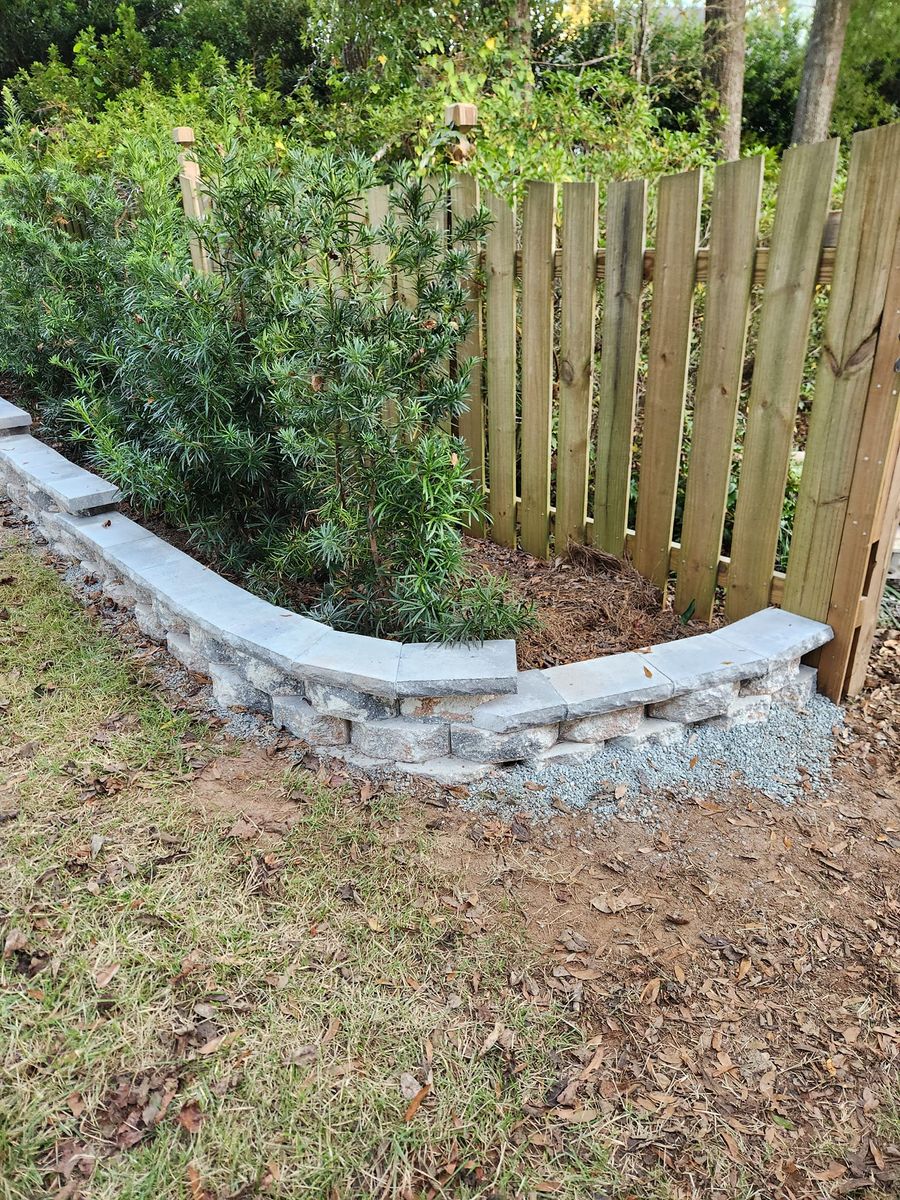 Retaining Wall Construction for Down & Dirty Lawn Svc  in Tallahassee, FL