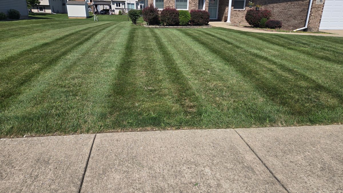 Mowing for Prime Landscaping 219 in Lake Station, IN