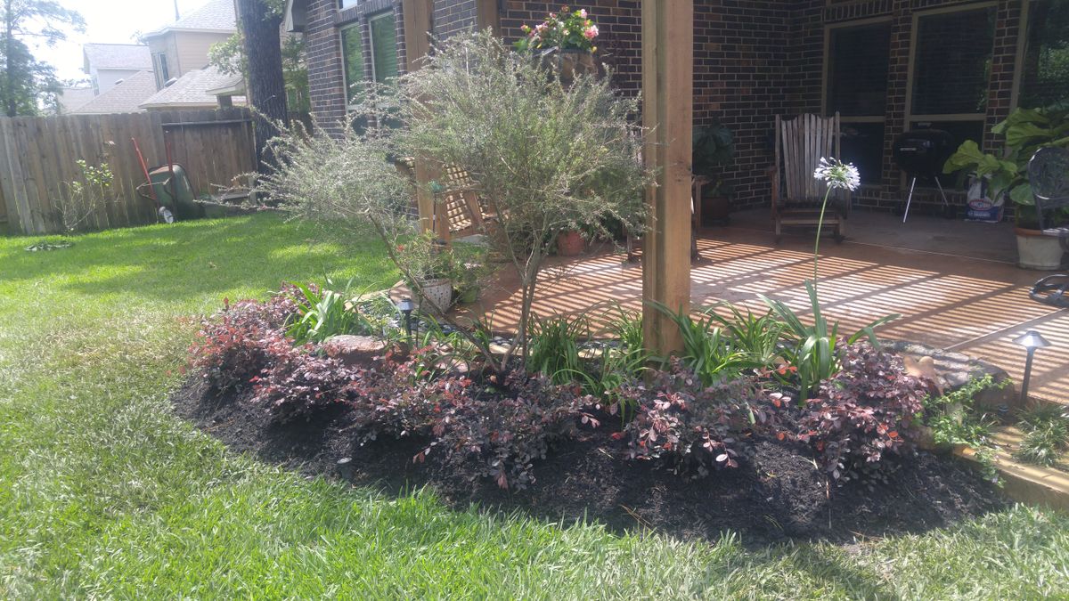 Landscape Installation for Atlas Land Design in Creekside Park, TX