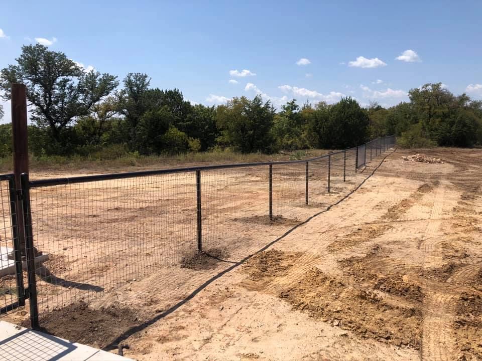 Metal Fencing for Leatherneck Welding, LLC in Gainesville, TX