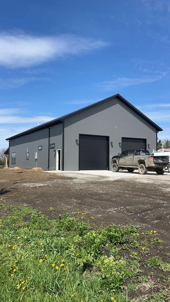 Pole Barn Construction for Dow Construction in Clarinda ,   IA