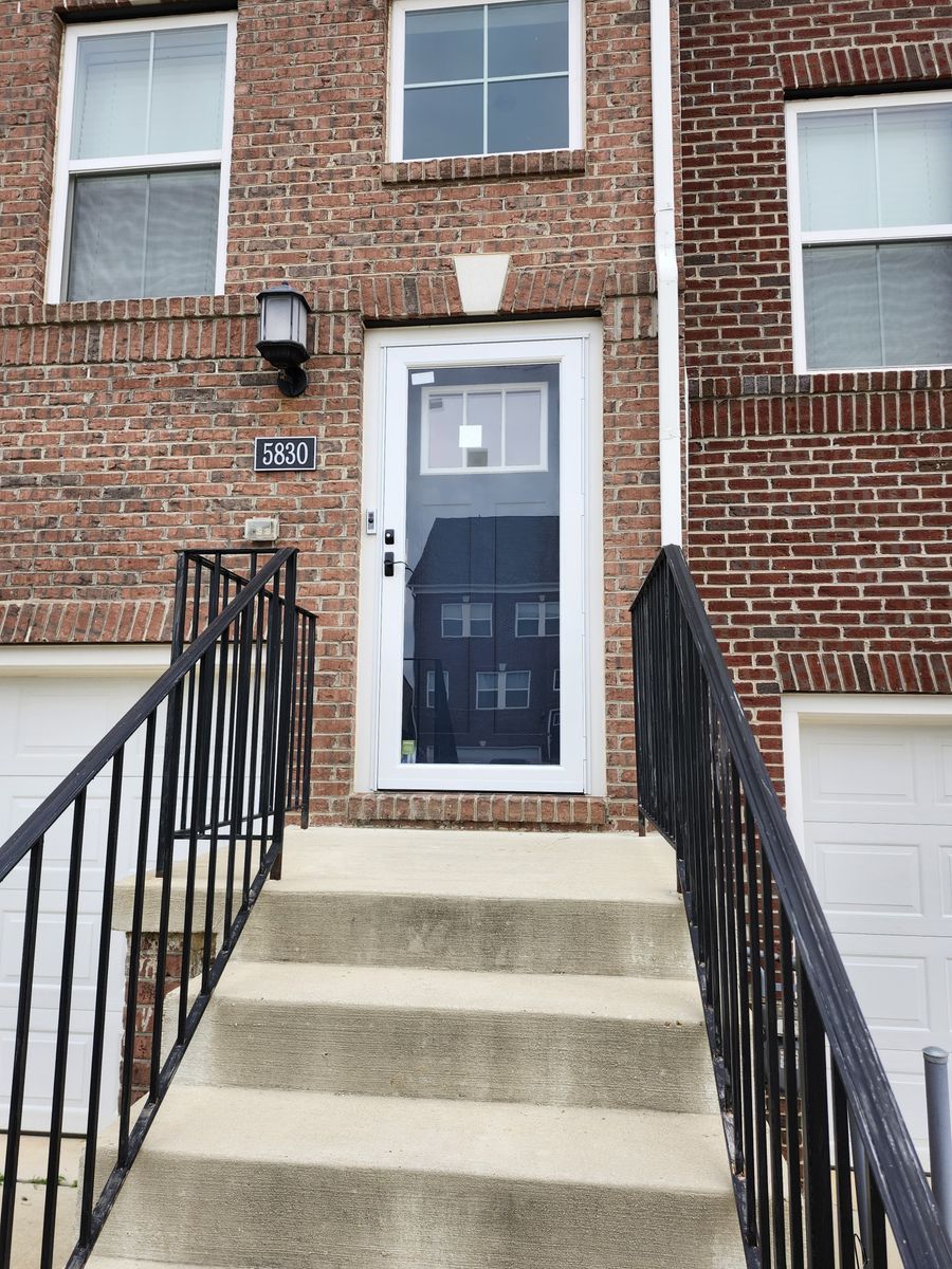 Window Installation for MAS Home Improvement in Waldorf, MD