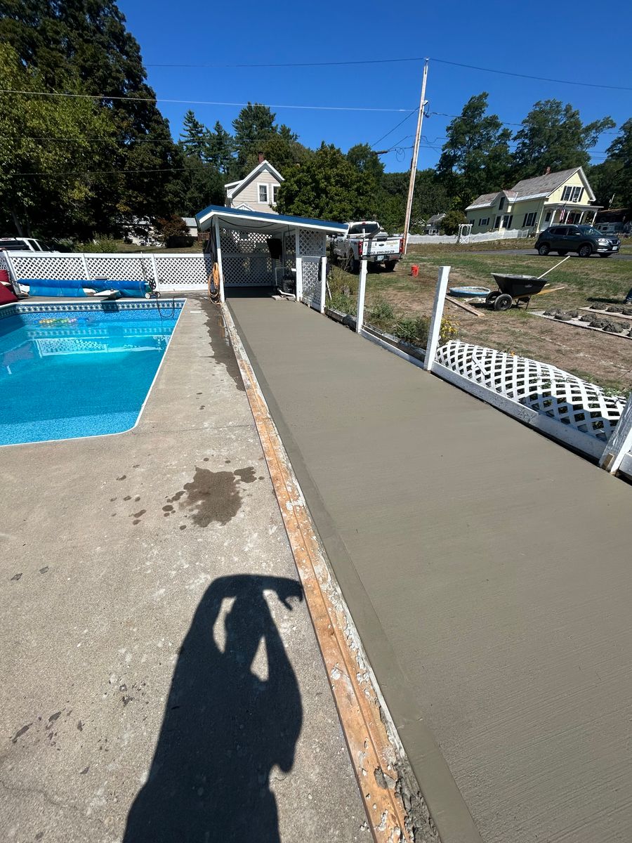 Concrete Slab Construction for Graham & Schriner Construction in Hinsdale, NH