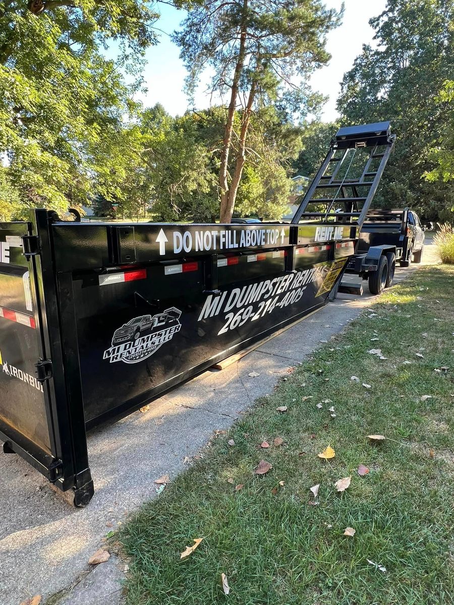 Hauling for MI Dumpster Rentals LLC in Bangor, MI