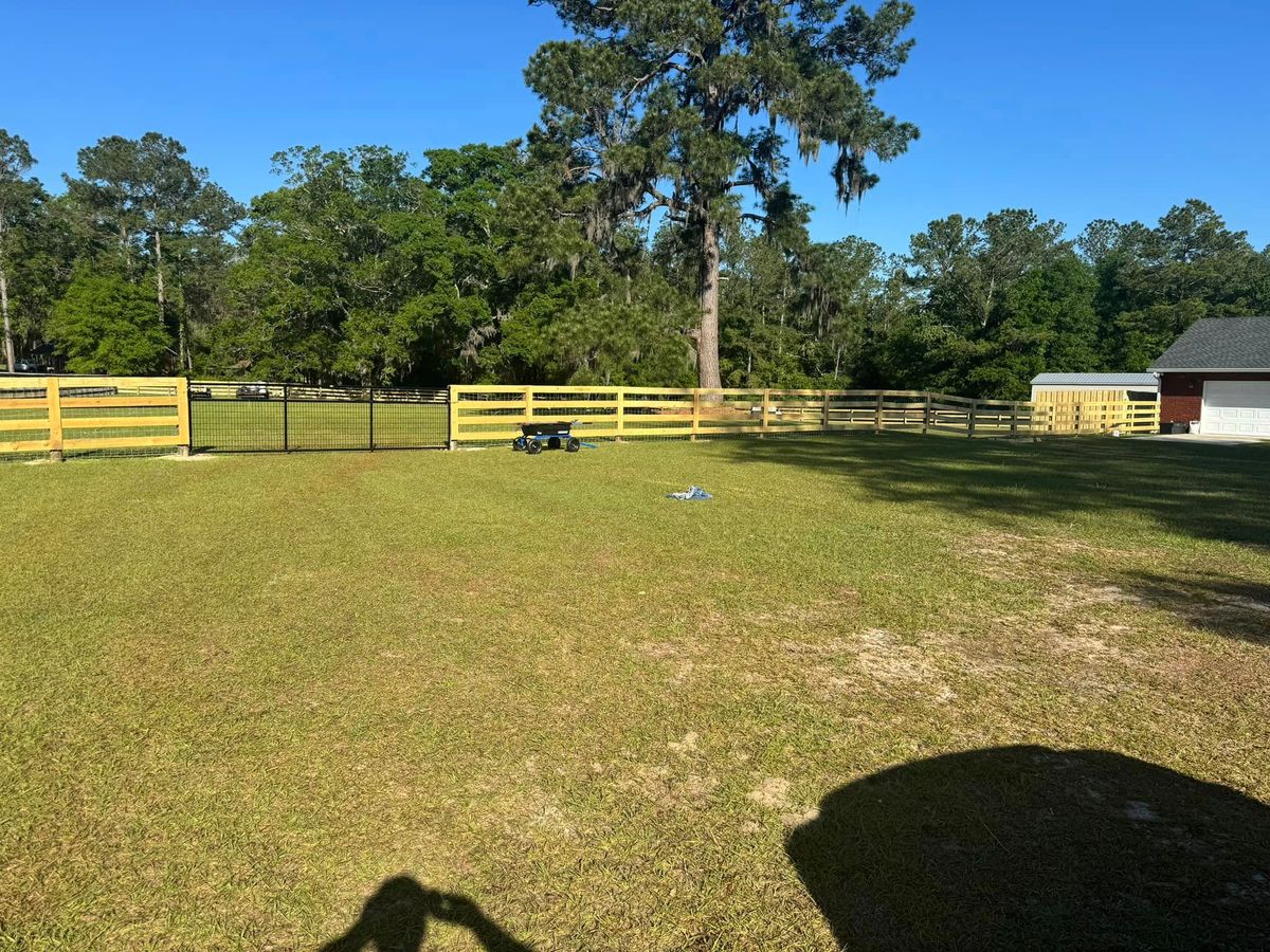 Fence Repair for Poole Fencing in Valdosta, GA