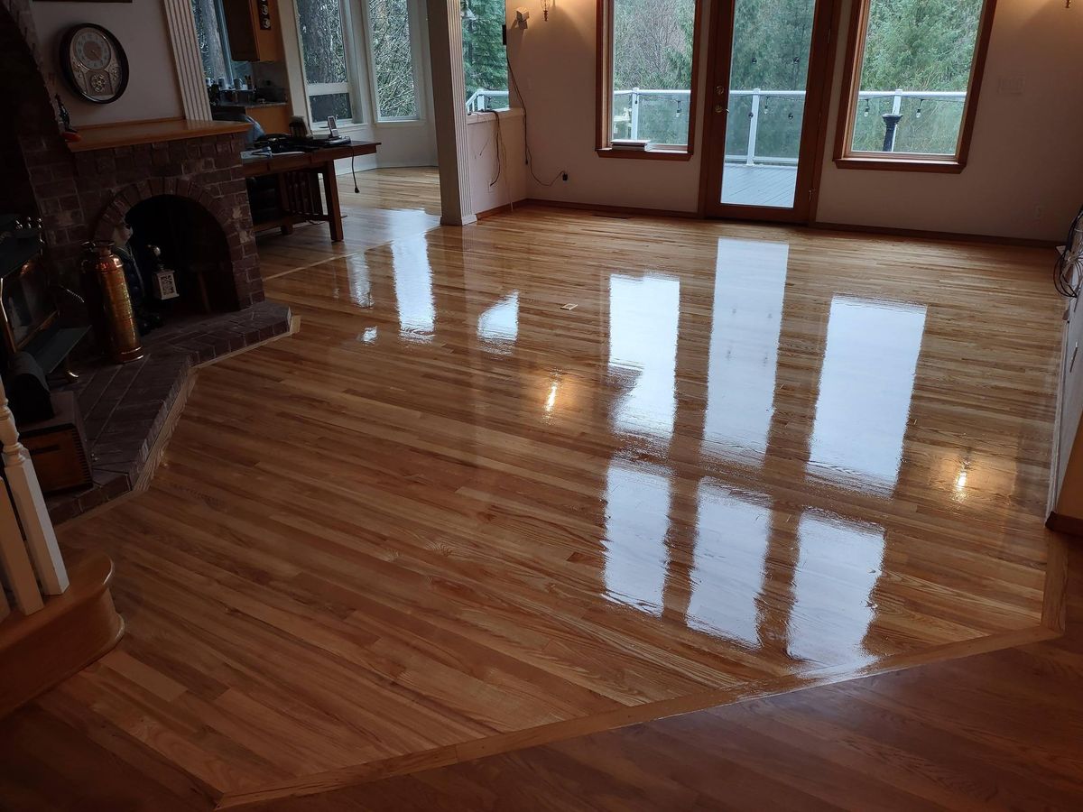Floor Installation for Smithe Hardwood Flooring  in Sandy, OR