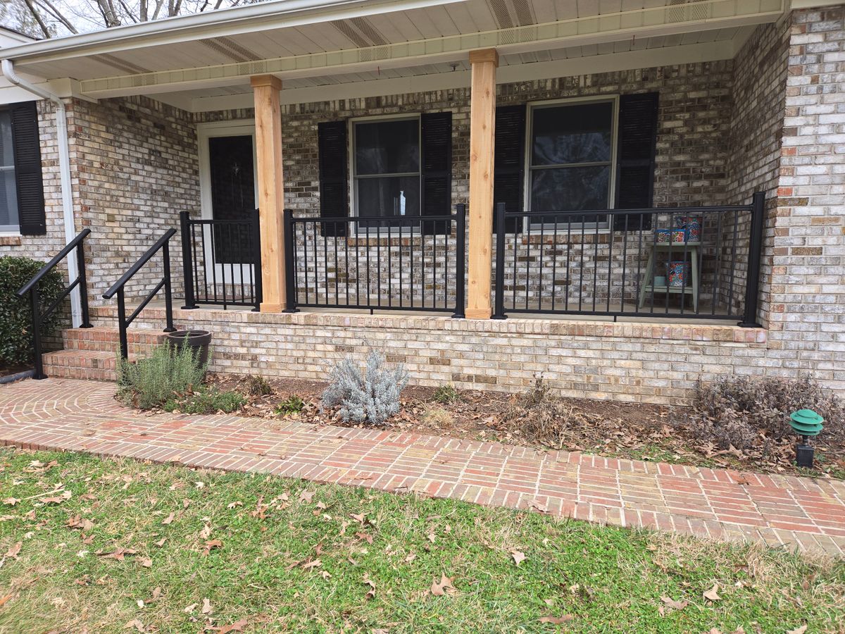 Aluminum Railing for Southern Town & Country Fence in Sparta, TN