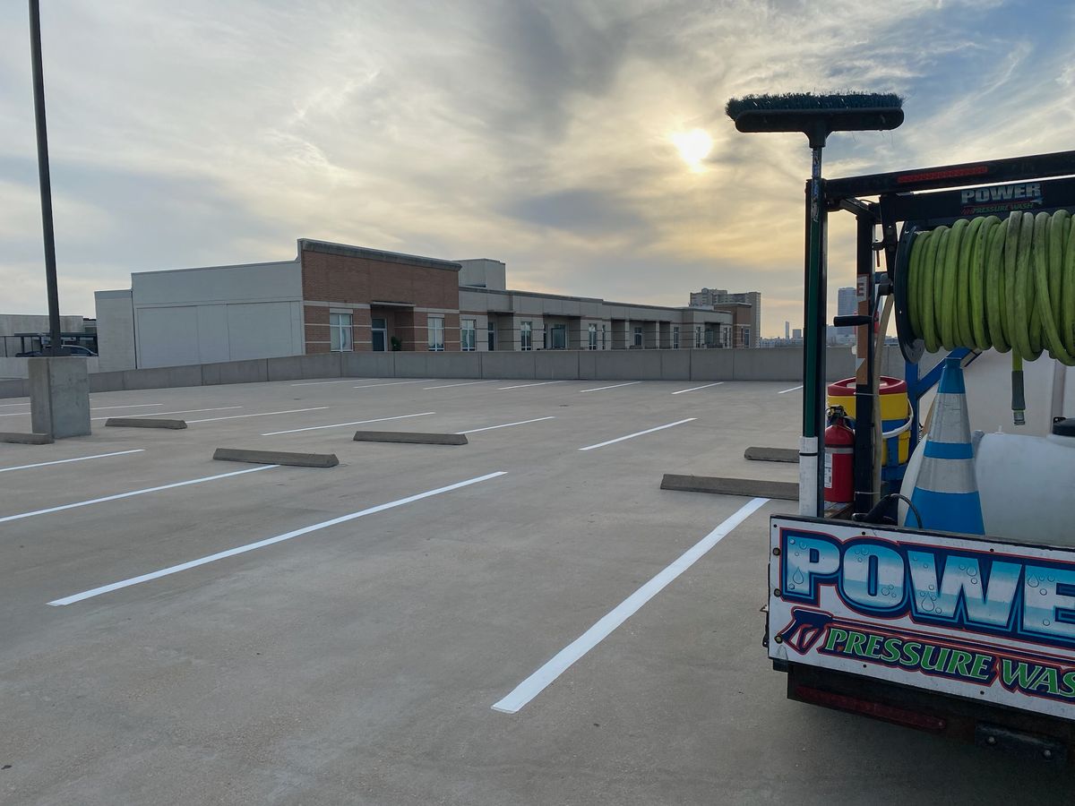 Parking Lot Cleaning for Power Pressure Wash in Houston, TX