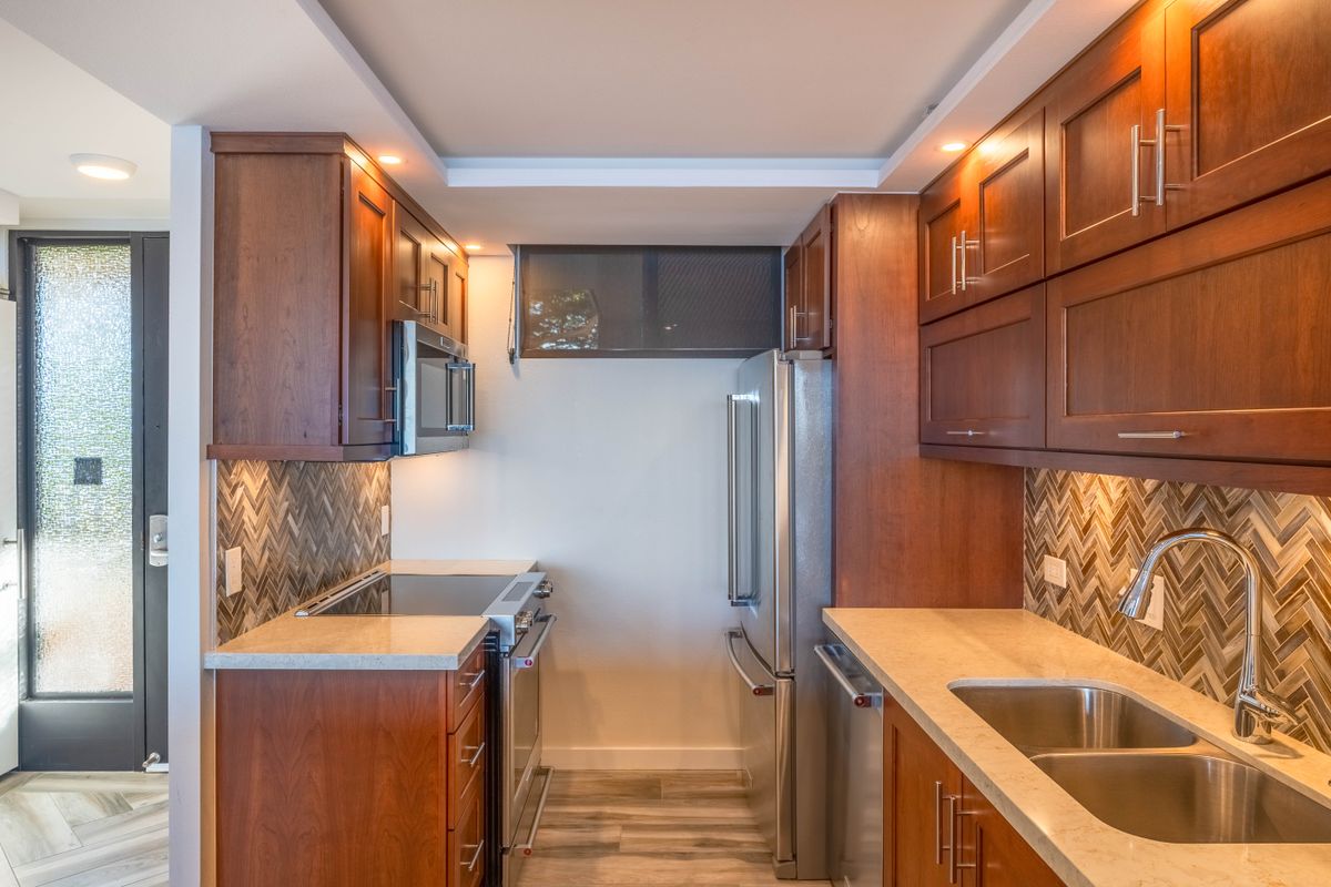 Custom Cabinetry for Alexander's Designs & Remodeling LLC in Kahului, HI