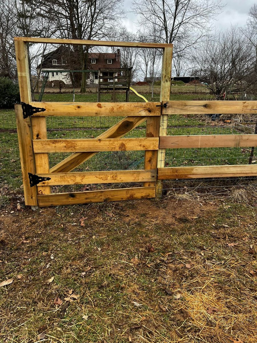 Fence Installation for Penrod & Son's Fencing in Greenville, KY