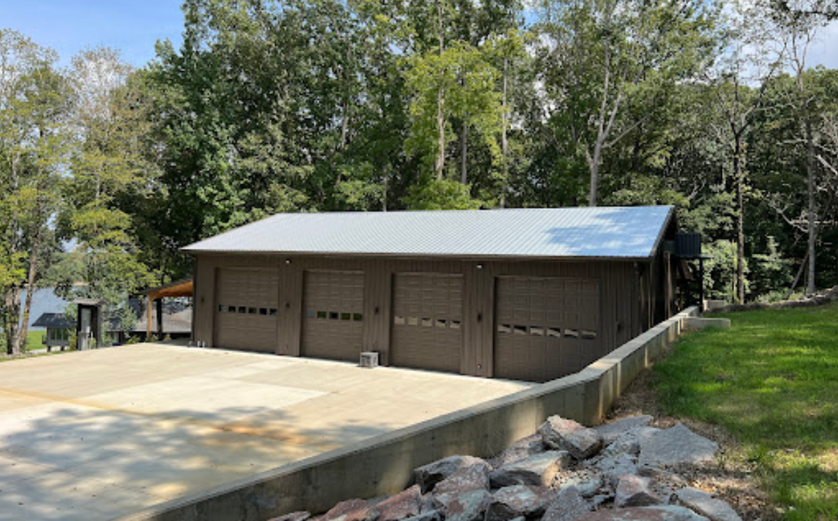 Barn-dominium for JW Johnson Construction in Linden, TN