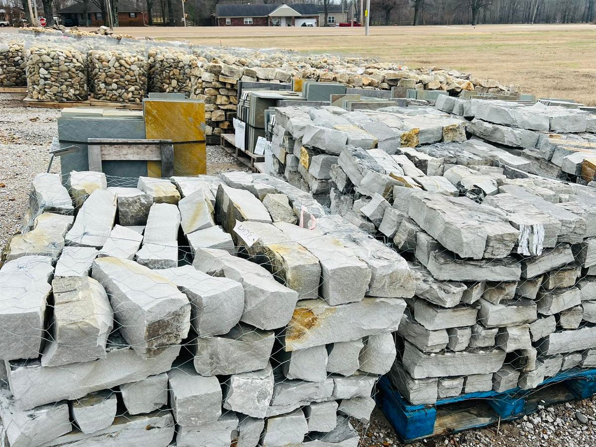 Retaining Wall Construction for Sanchez Z. Landscaping in Memphis, TN