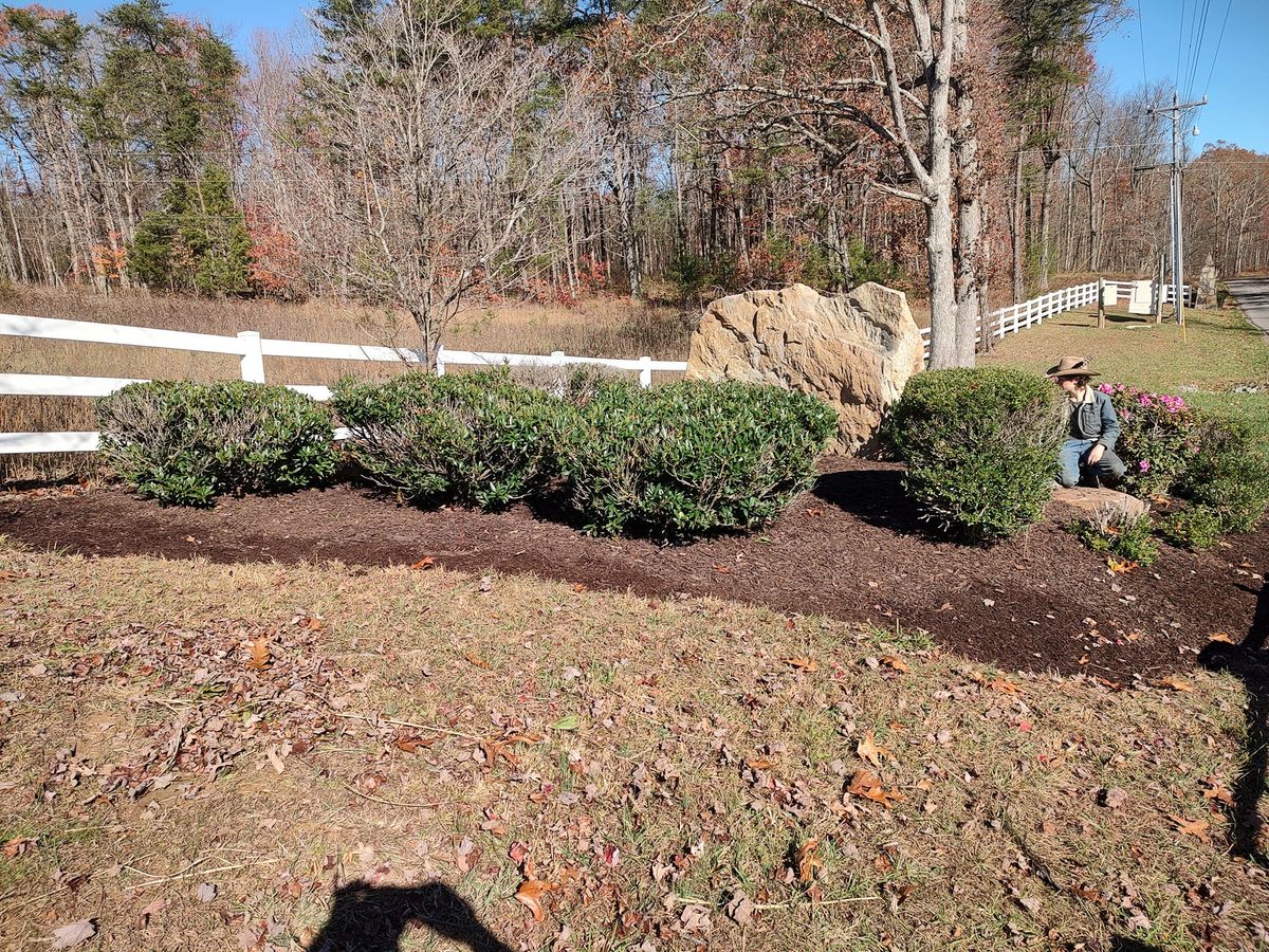 Landscape Design for Starnes Hardscapes & Property Management LLC in Dunlap, TN