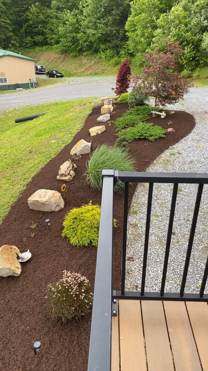 Landscaping for Saul’s Landscaping Services in Jersey Shore, PA