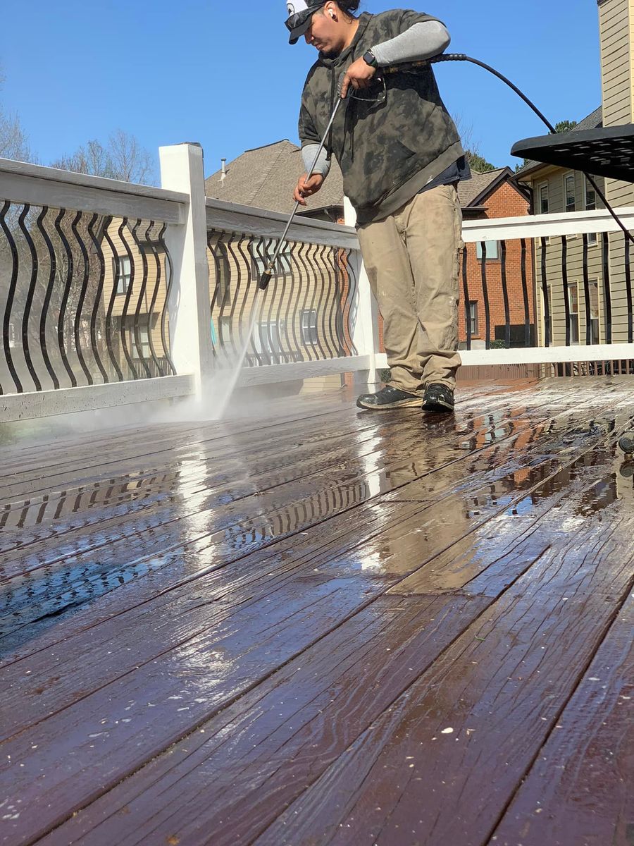 Pressure washing for Atlanta Unique Painting in Atlanta, GA