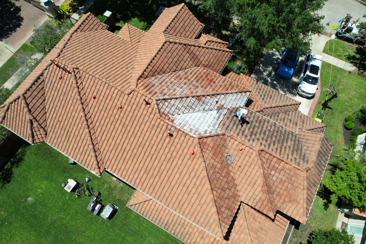 Residential Roof Cleaning for Power Pressure Wash in Houston, TX