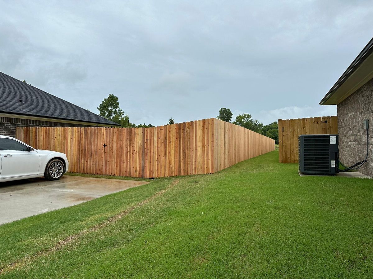 Fence Repair for Frontline Fencing LLC in Hernando, MS