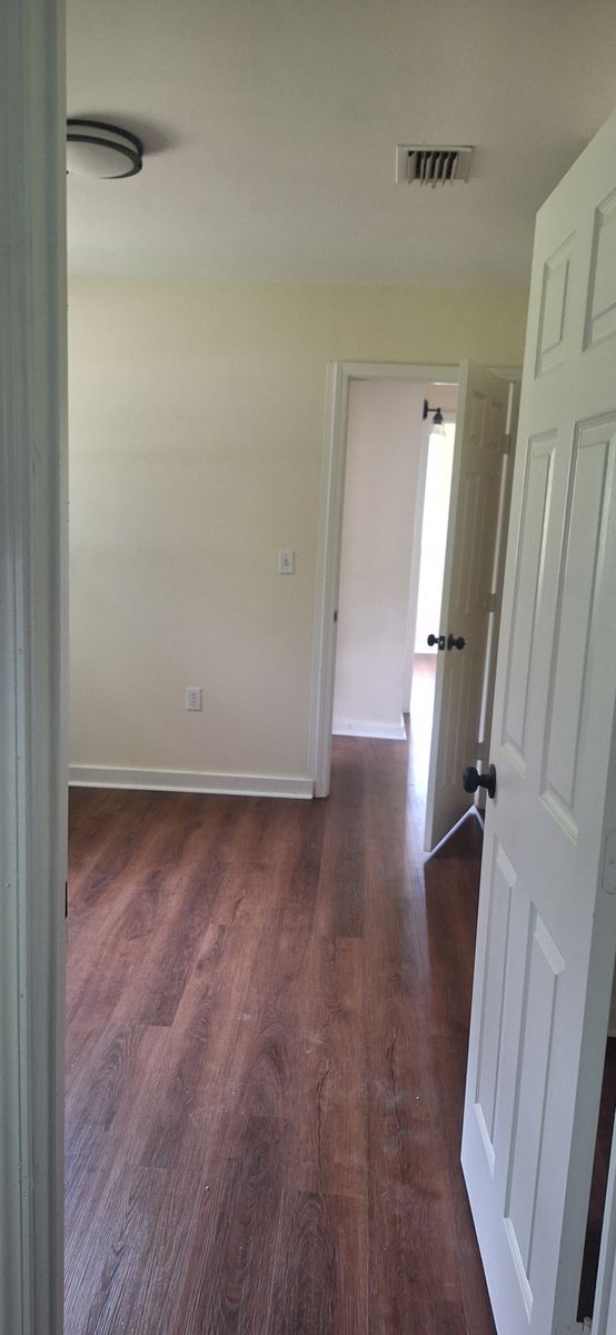 Interior Painting for Eddie's Painting Service in Gulf Breeze, FL