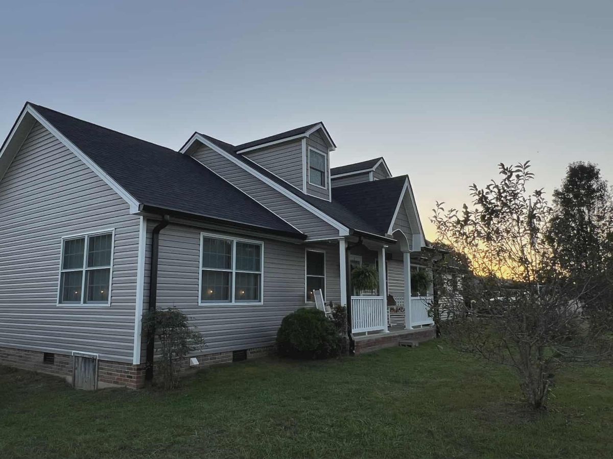 Shingle Roofing systems for KY Gutter Pro & Specialty Roofing Systems in Monticello, KY