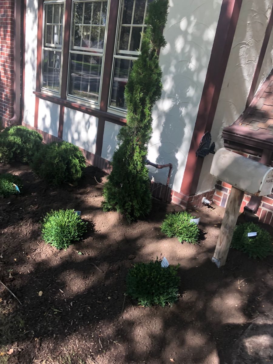 softscapes for Paradise Lawnscapes in West Bend, WI