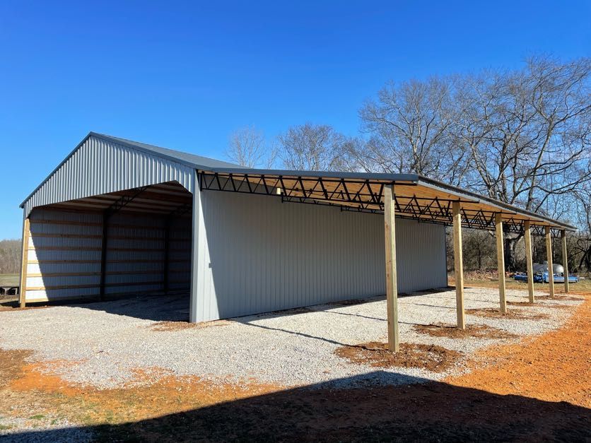 Barndominium Construction for Lumen Constructions in Lobelville, TN