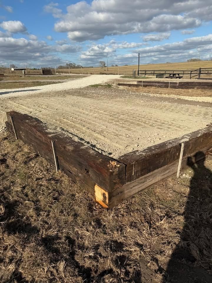 Leveling for Landers Ranch Services in Anderson, TX