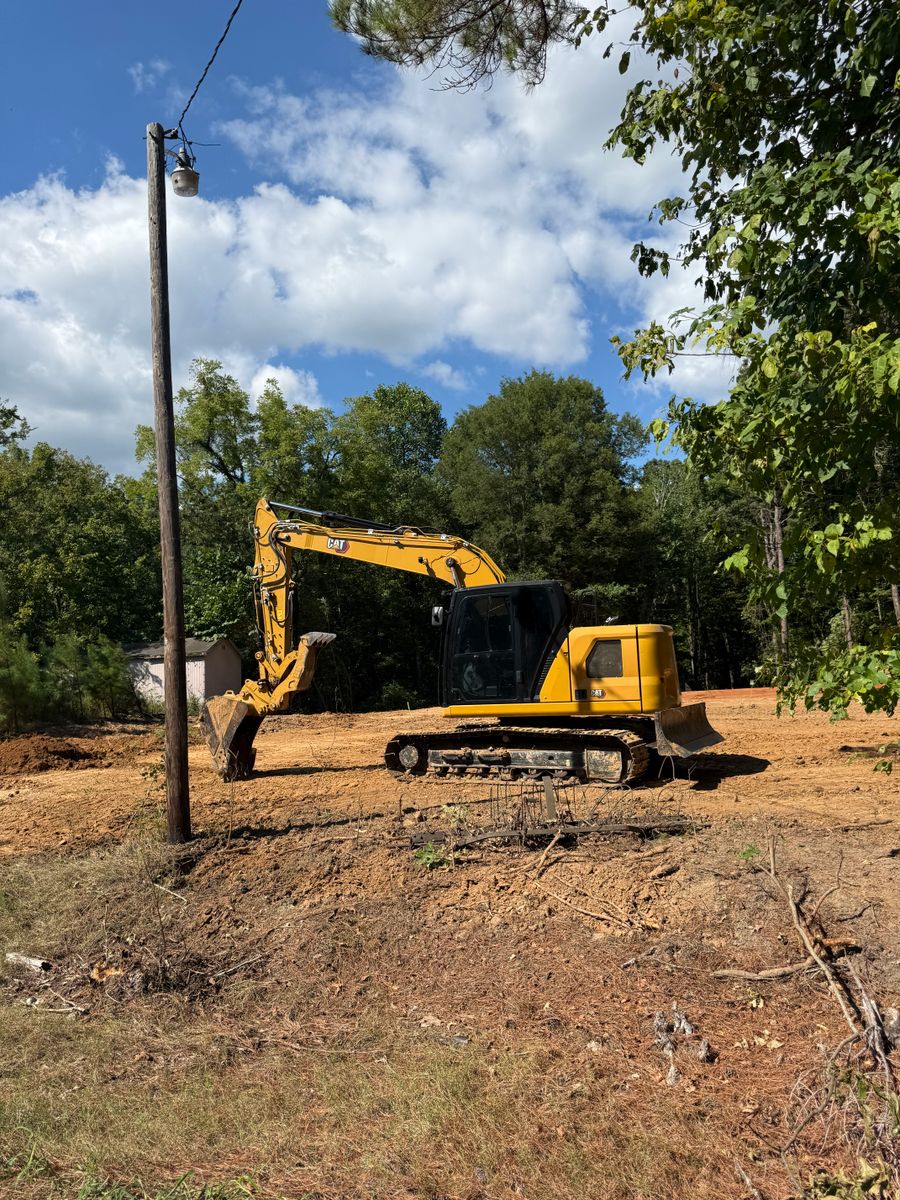 Foundation Digging for West TN Dirt Works in Lexington, TN