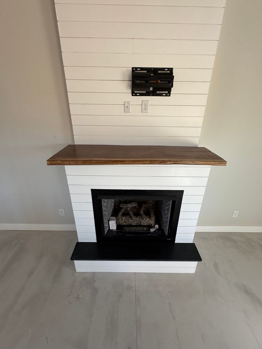 Custom Homes for Ridgeline Construction in Hiddenite, NC