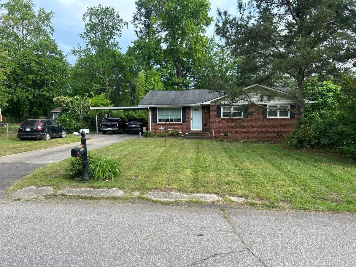 Mowing for Durham Right Lawn Services in Rock Hill, SC