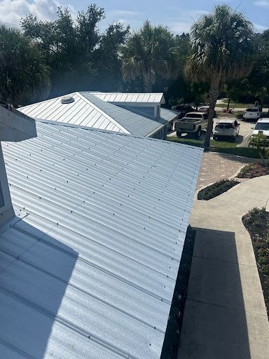 Metal Roof for Ridgecap Roofing in Port St. Lucie, FL