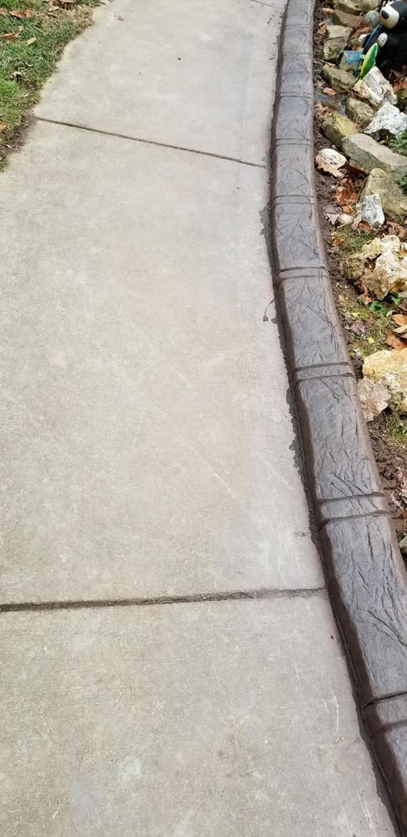 Sidewalk Installation for Tommy Moore Construction in Anderson County, TN