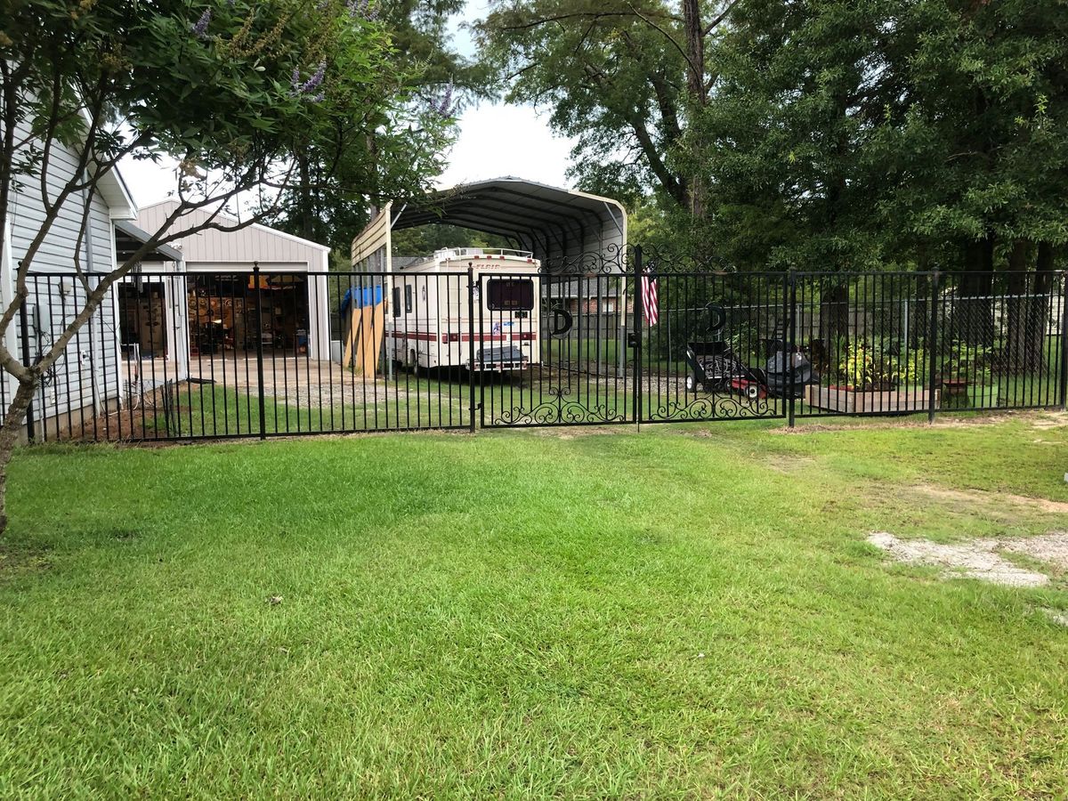 Fencing Repair & Installation for Aluminum & Iron Works in Lake Charles, LA