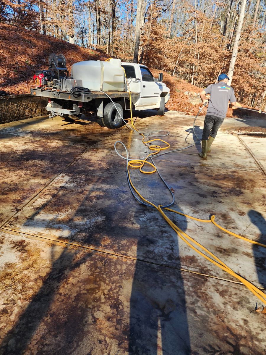 Concrete Cleaning for MBM Window Cleaning in Gwinnett County, GA