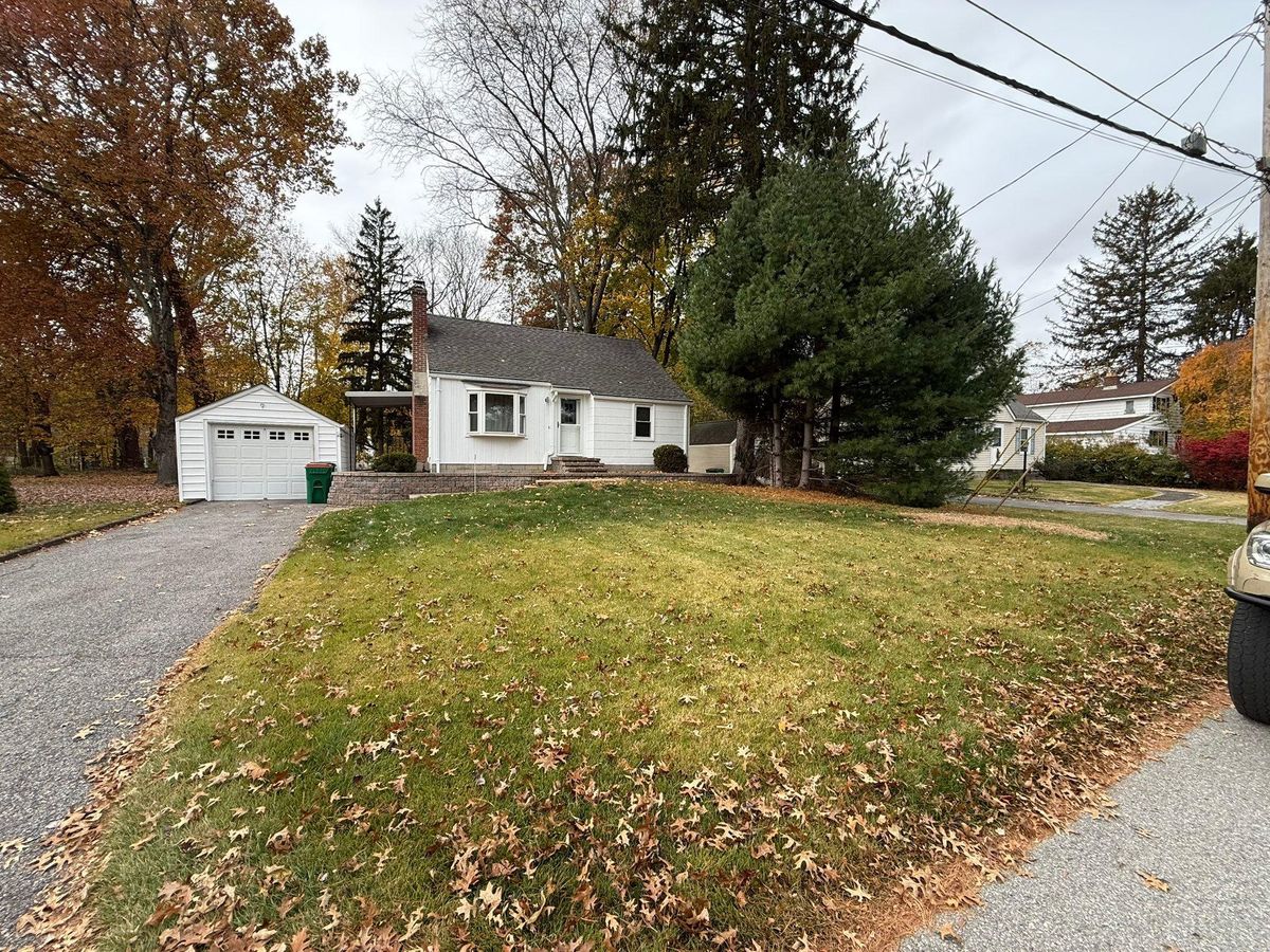 Fall & Spring Maintenance for Ardisi Property Maintenance LLC in Poughkeepsie, NY 