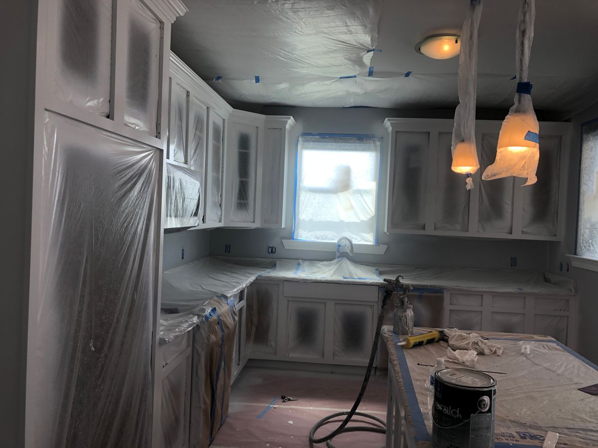 Cabinet Refinishing for GEOS Painting in New Braunfels, TX