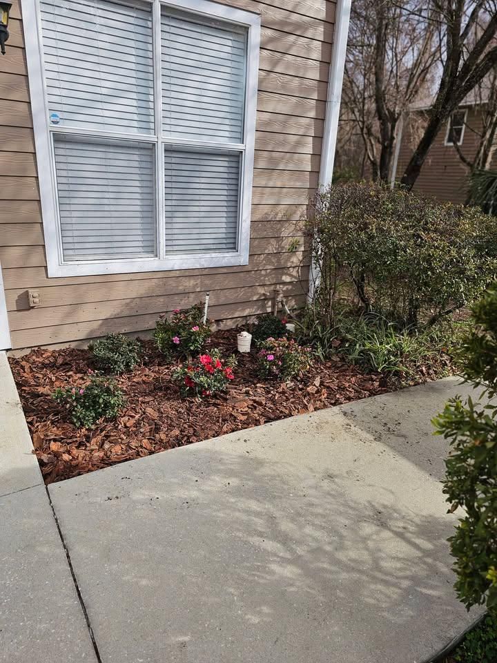 Mulch Installation for Deeper Roots Landscape in High Springs, FL