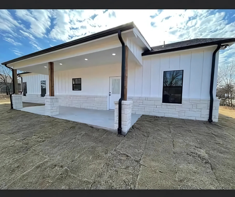 Concrete work for Reaves Custom Homes LLC in Jacksboro , TX