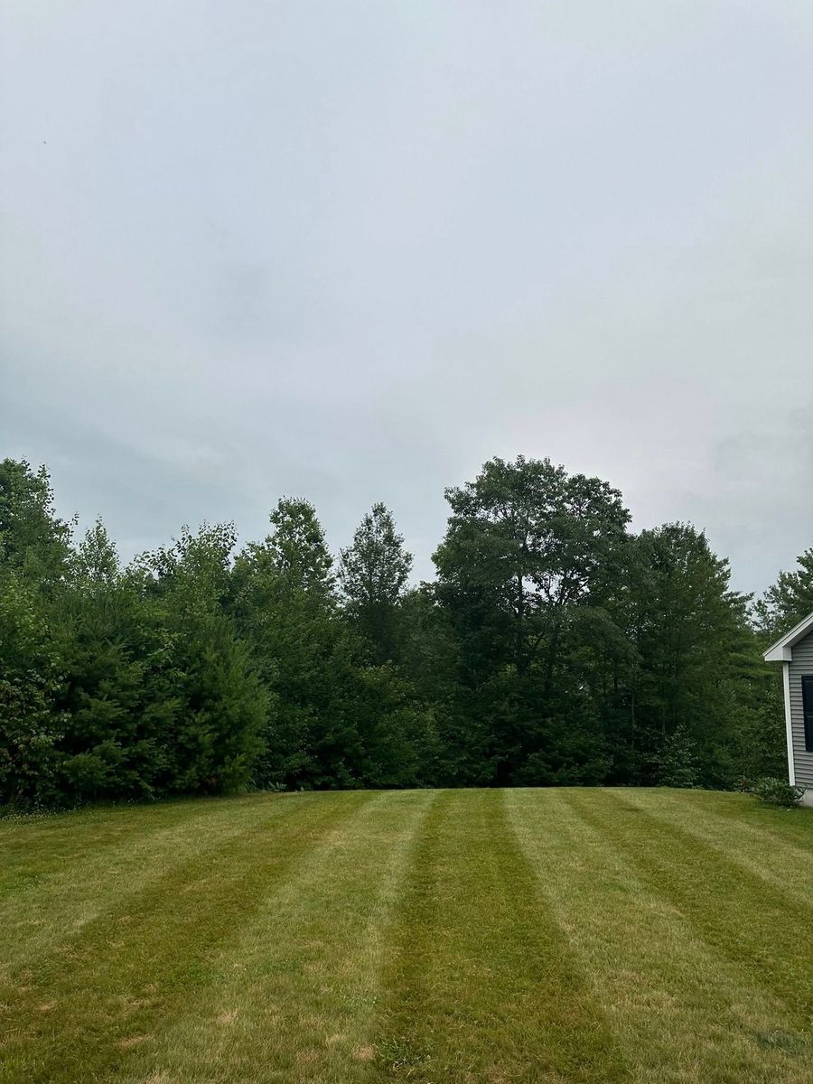 Lawn Maintenance for Moon's Property Maintenance in Gray, ME