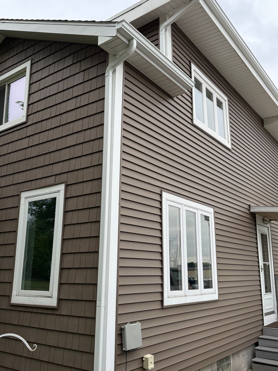 5 Inch Seamless Gutters for KC Custom Exteriors in Muskegon, MI