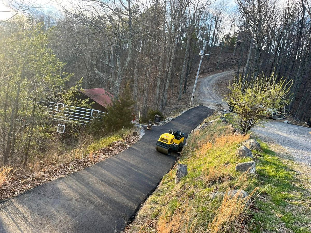Asphalt Repair for Quality Paving in Seymour, TN