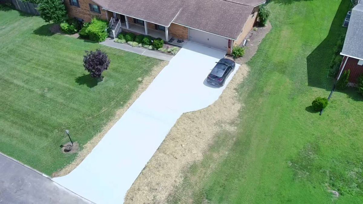 Driveways for Volunteer Site Solutions in Sevierville, TN
