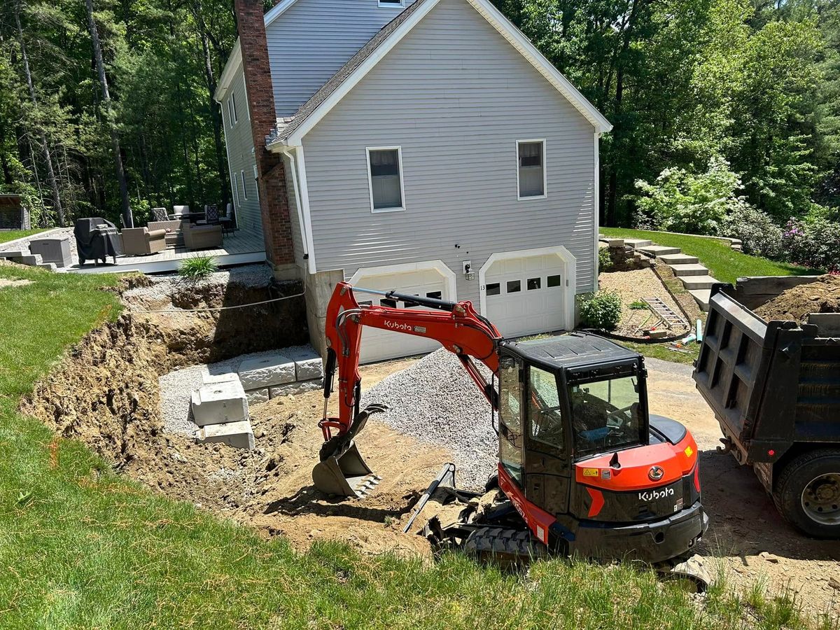 Residential & Commercial Excavation for CM Smith Trucking in Townsend, MA