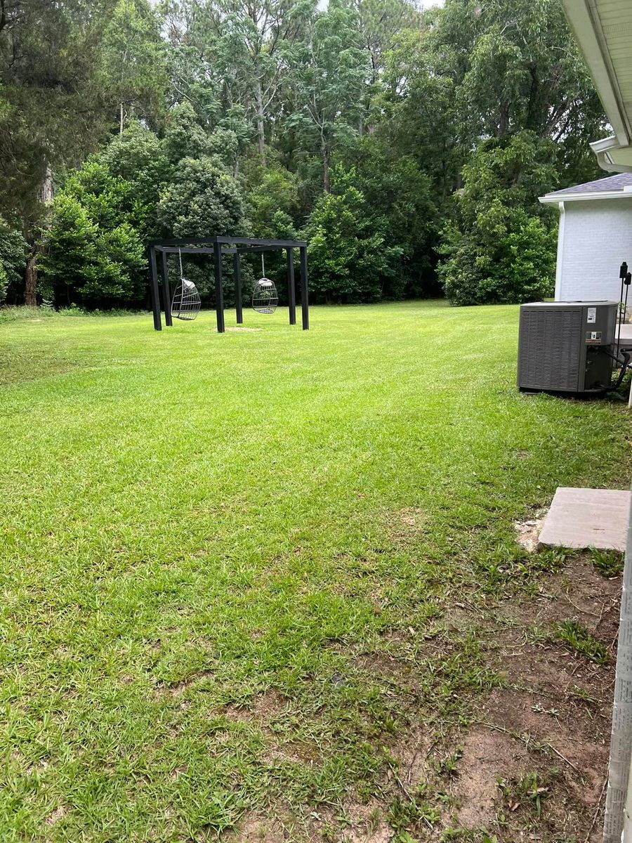 Mowing for Joseys Lawn and Tree Care in Chipley, FL