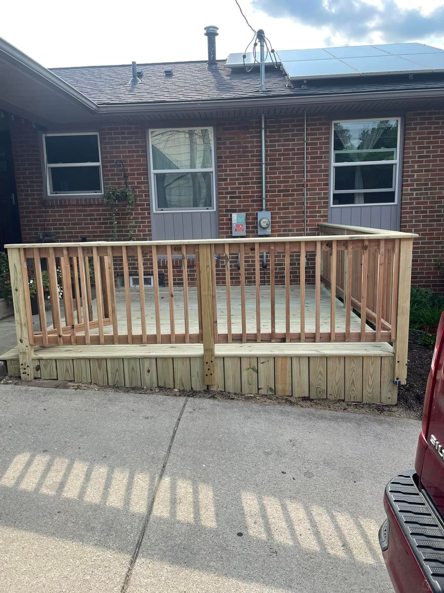 Deck & Patio Installation for HI-Quality Building & Design in Washtenaw County, MI